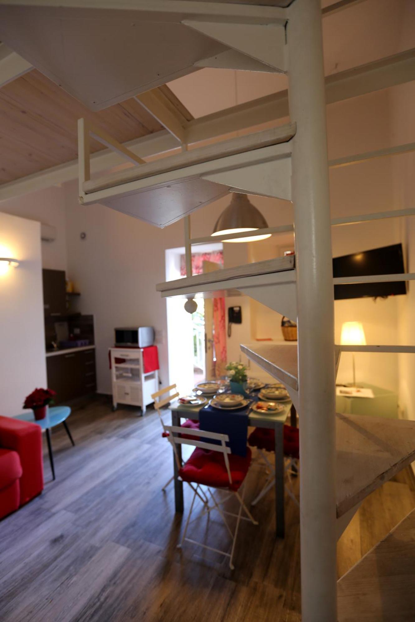 Reggine Holiday Apartments Сант'Аньєлло Номер фото