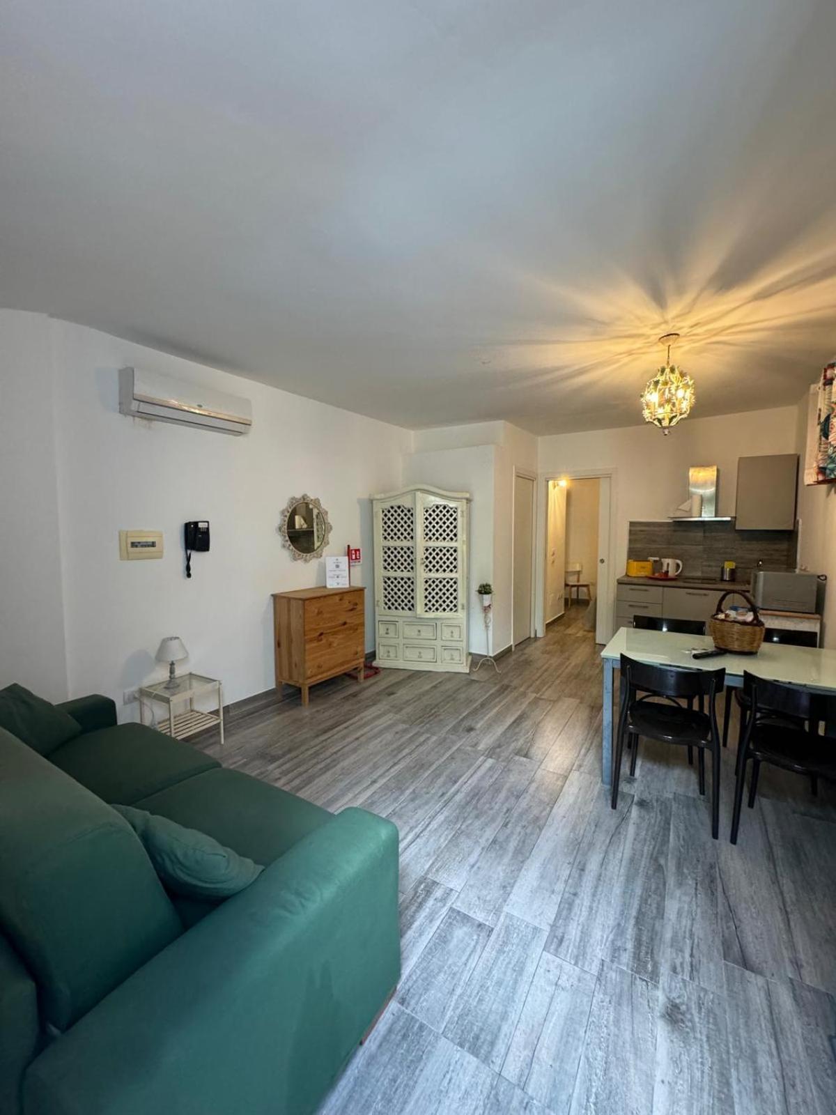 Reggine Holiday Apartments Сант'Аньєлло Екстер'єр фото